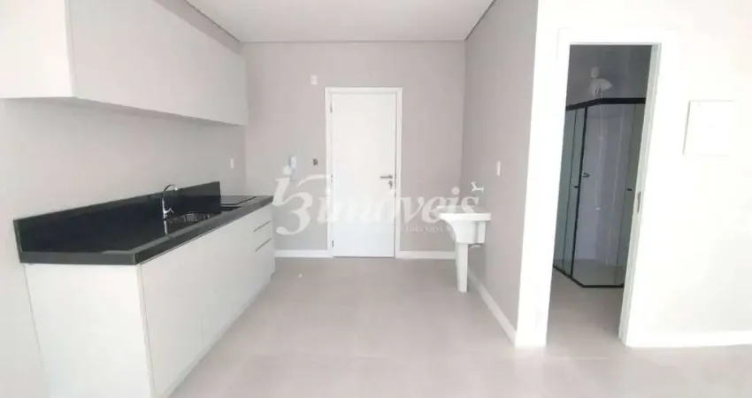 Loft semimobiliado para locação, 1 quarto, Edíficio Centro Comercial, Centro, Itajaí-SC