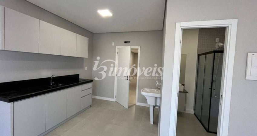 Loft semimobiliado para locação, 1 quarto, Edíficio Centro Comercial, Centro, Itajaí-SC