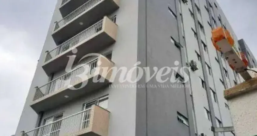 Apartamento mobiliado para locação, 2 quartos, 1 vaga, Edifício Carlos Gomes, Bairro Centro - Itajaí - SC