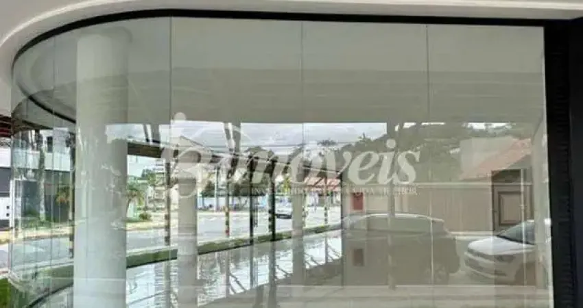 Sala / Loja, para locação anual, 80,73m² , Bairro Praia dos Amores, Balneário Camboriú-SC, com grande visibilidade de quem passa.