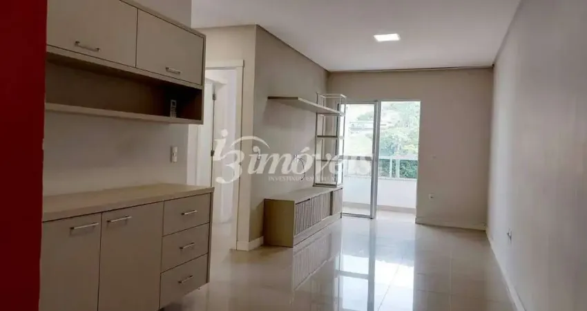 Apartamento semimobiliado para locação, 2 quartos sendo 1 suíte, 1 vaga, Fazenda Park Residence, Bairro Fazenda, Itajaí-SC