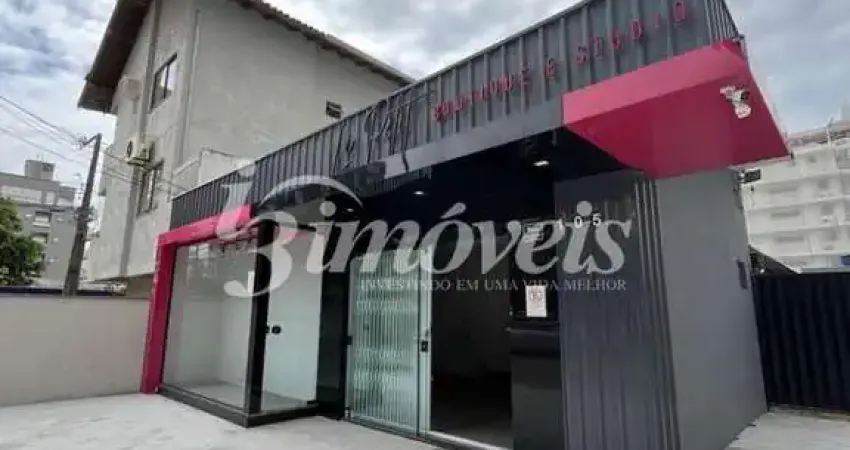 Perfeito para a sua empresa, sala para locação anual na praia brava em itajai/sc com grande visibilidade de quem passa.