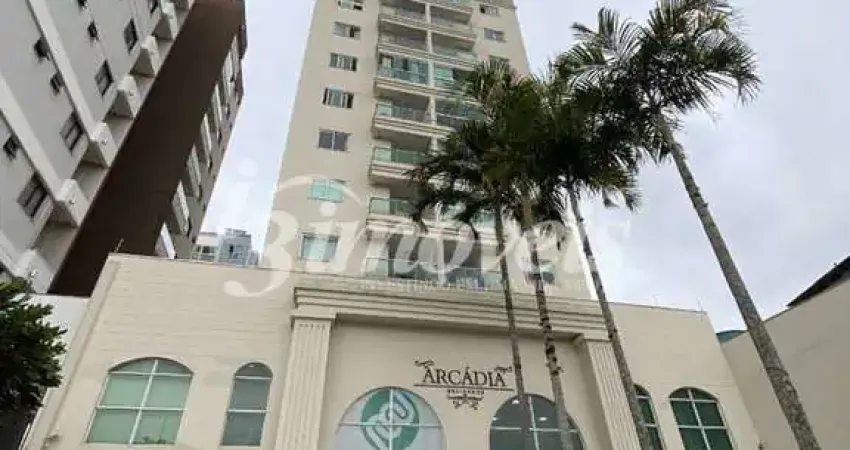 Apartamento à venda, 2 dormitórios sendo 1 suíte, 1 vaga, edifício arcádia, bairro são judas, itajaí-sc.