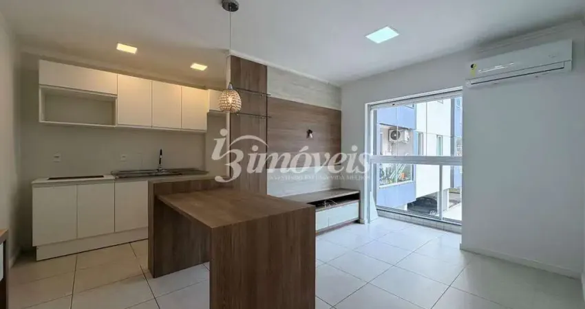 Apartamento para locação anual, semimobiliado, com 2 quartos, 1 vaga de garagem privativa, edifício sunset brava, no bairro praia brava, itajaí-sc