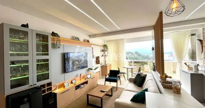 Apartamento mobiliado à venda, com 2 suítes, 2 vagas, no le havre residence, bairro fazenda, itajaí sc