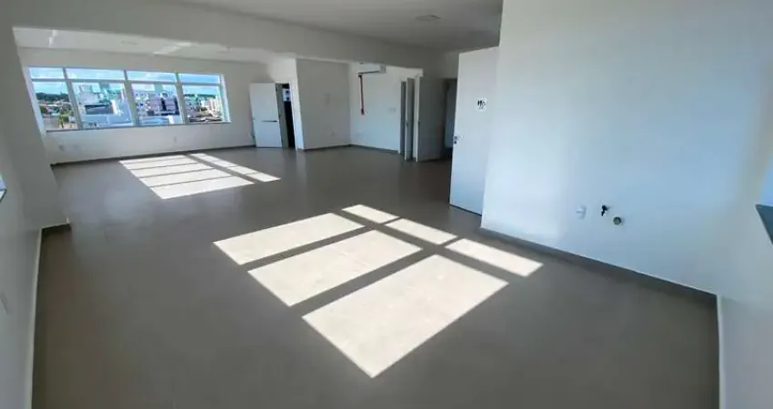 Sala comercial para alugar na Maravilha, 89, Efapi, Chapecó