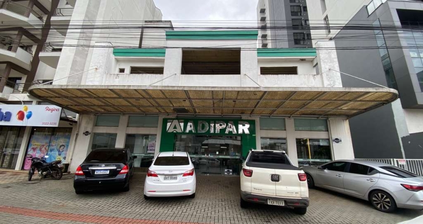 Sala comercial à venda na São João, 91, Centro, Chapecó