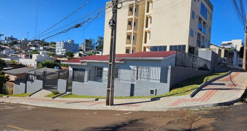 Casa com 3 quartos à venda na Rua Frei Henrique de Coimbra - E, 621, Esplanada, Chapecó