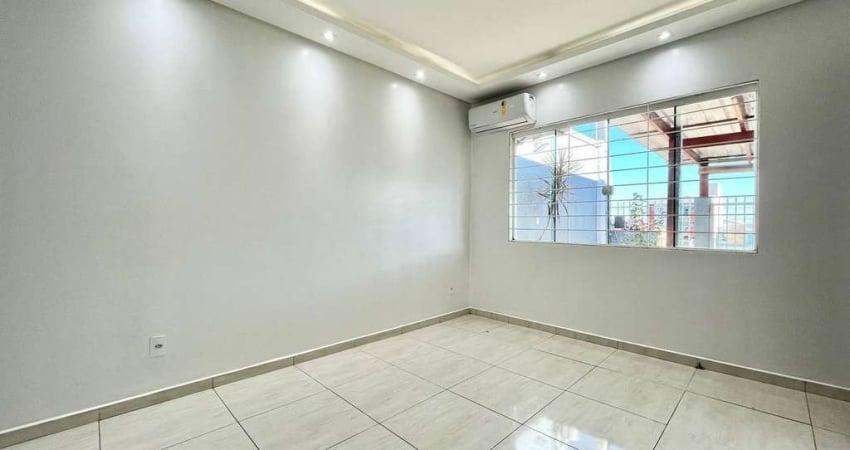 Casa com 3 quartos para alugar na Rua Ivan Bassani Bartolomei, 288, Desbravador, Chapecó