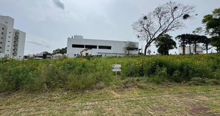 Terreno à venda na Luiz Lunardi, 5, Jardins, Chapecó