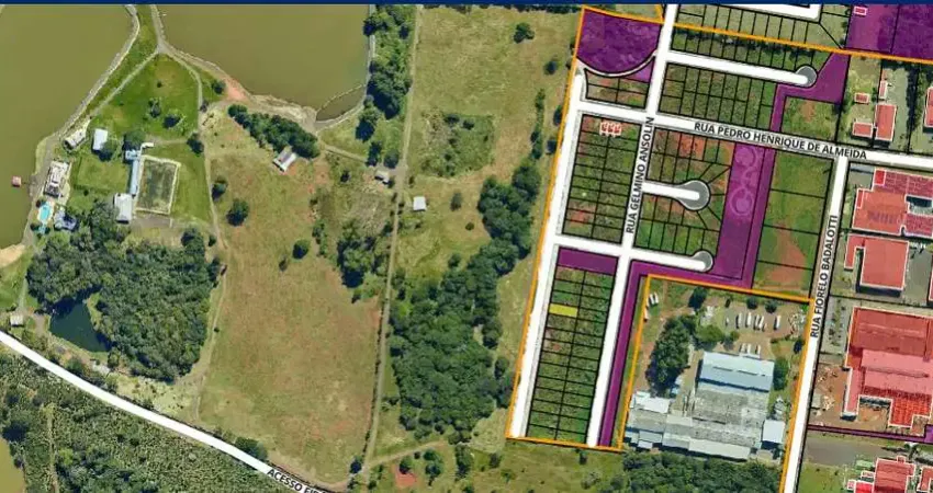 Terreno à venda na Avenida Getulio Dornelles Vargas, 5817, Industrial, Chapecó