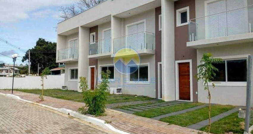Sobrado com 2 dormitórios à venda, 71 m² por R$ 320.000 - Chácaras Pousada do Vale - São José dos Campos/SP