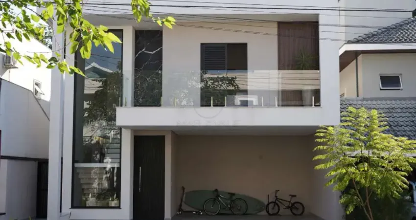 Sobrado com 3 dormitórios à venda, 200 m² - Parque Califórnia - Jacareí/SP