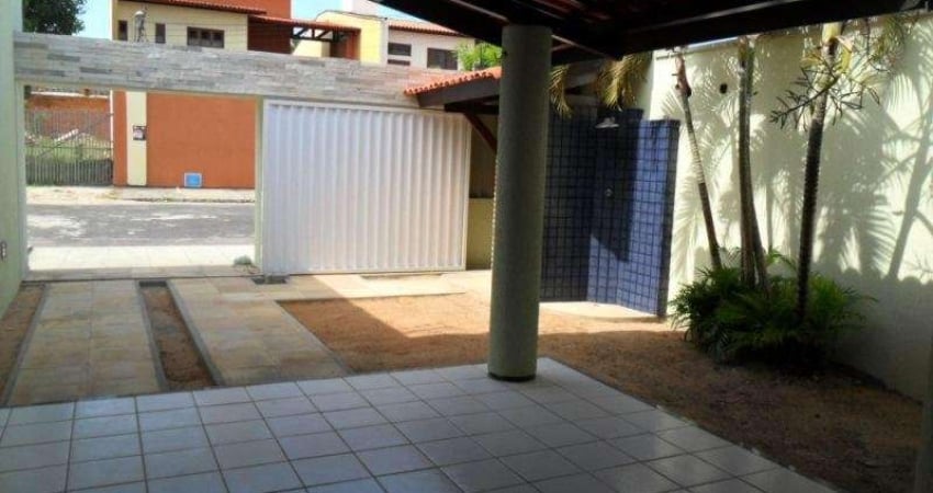Casa com 3 quartos à venda na Rua Doutor Itamar Espíndola, Sapiranga, Fortaleza