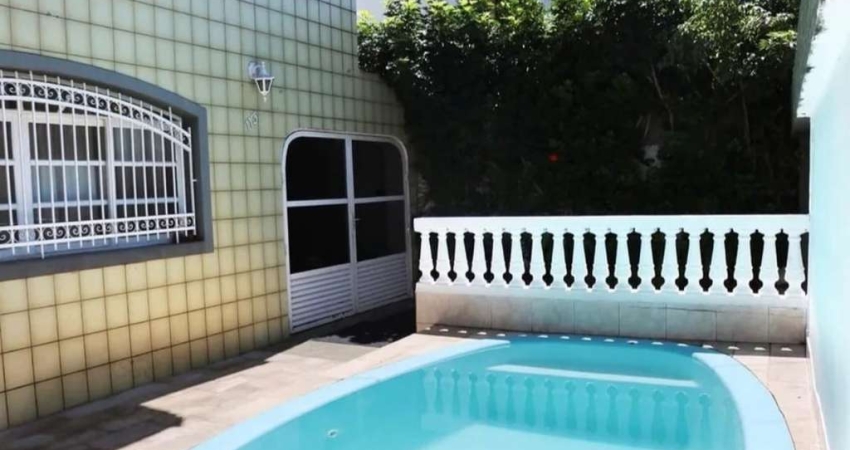 Casa Sobrado 160m², 3 Dorm, Suíte, Piscina  Aparecida/Santos