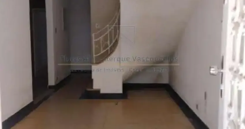 Casa Sobrado isolado amplo 550 m² - Boqueirão em Santos - R$ 23.000,00 + iptu - 5 dormitórios, 4 banheiros e 6 vagas - Com uma edicula nos fundos