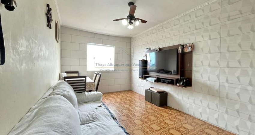 Apartamento a venda - Encruzilhada- Santos 3 dormitórios e vaga fehada tipo Box.