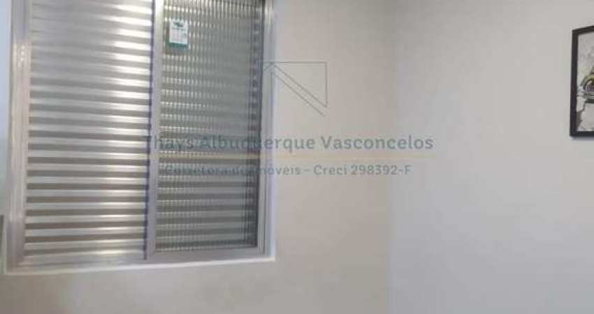Aluguel Sala Living Reformada e Mobiliada em Predio Frente Mar, no José Menino em Santos - SP