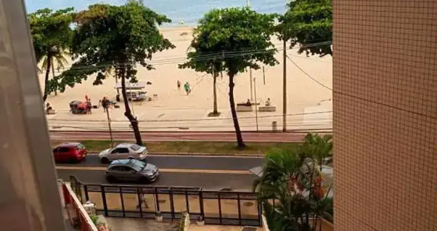 Venda Excelente Kitnet em Prédio Frente Mar no Gonzaguinha em São Vicente, SP