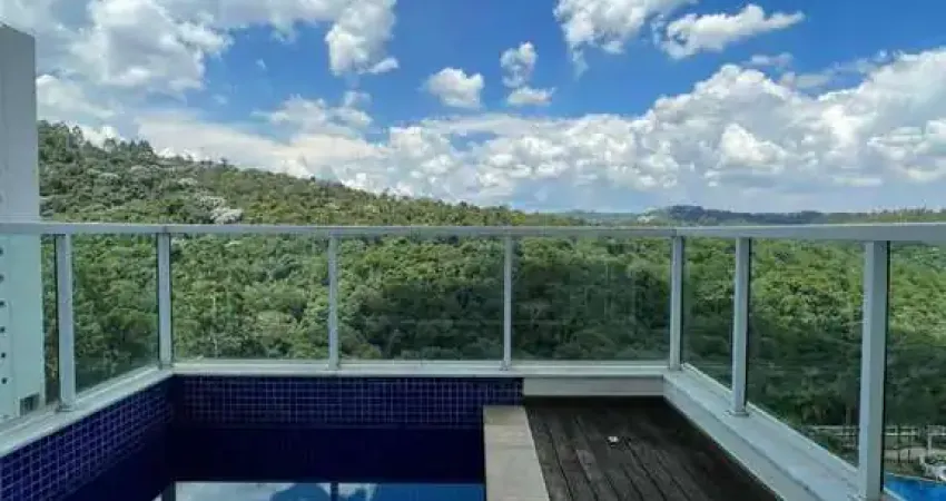 Imagine iniciar a vida a dois em uma penthouse exclusiva de 322 m² construídos, que se estende sobre um terreno de 380 m², projetada para celebrar cada momento como um evento único