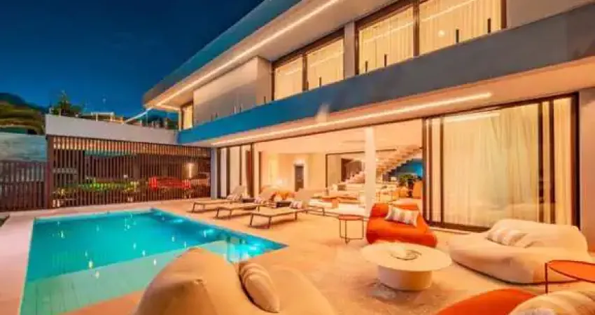 Casa nova em alphaville a venda toda mobilidada com 04 suites  todas com closet