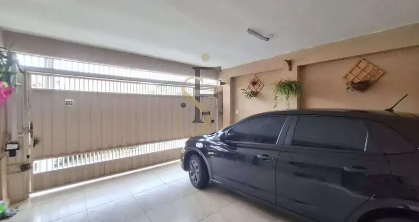 Casa à venda – 125m² | 2 dormitórios (1 suíte com closet) | semi mobiliada