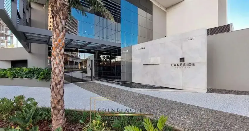 Lakeside Residence