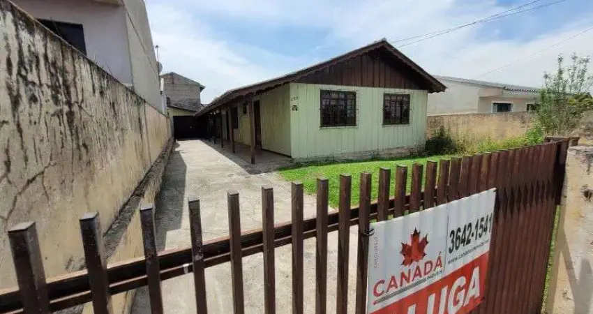 Casa com 3 quartos para alugar na Rua Adilha Saad, 450, Porto das Laranjeiras, Araucária