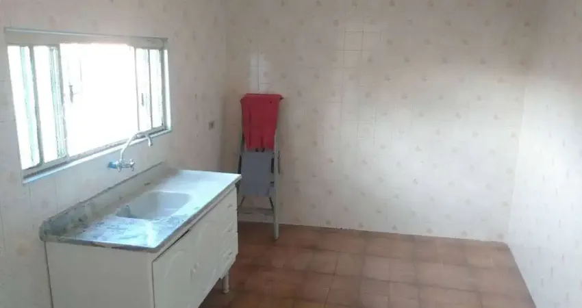 Casa com 1 quarto para alugar no Jardim Zaira, Mauá
