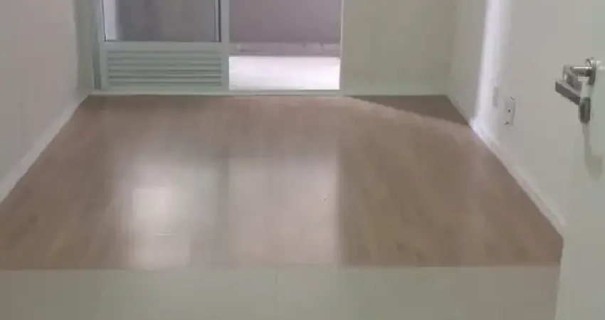 Apartamento com 2 quartos para alugar na Rua Jorge Fares, 178, Jardim São Luís, São Paulo