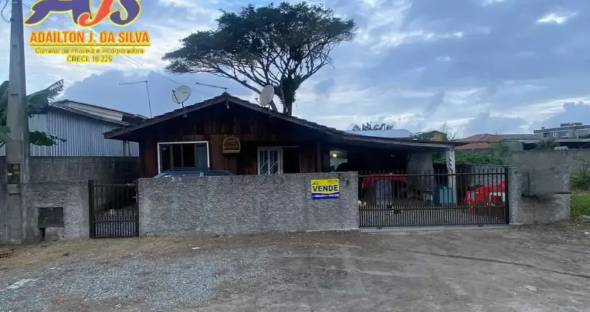 Casa para Venda em Balneário Barra do Sul, Salinas, 3 dormitórios, 1 banheiro, 1 vaga