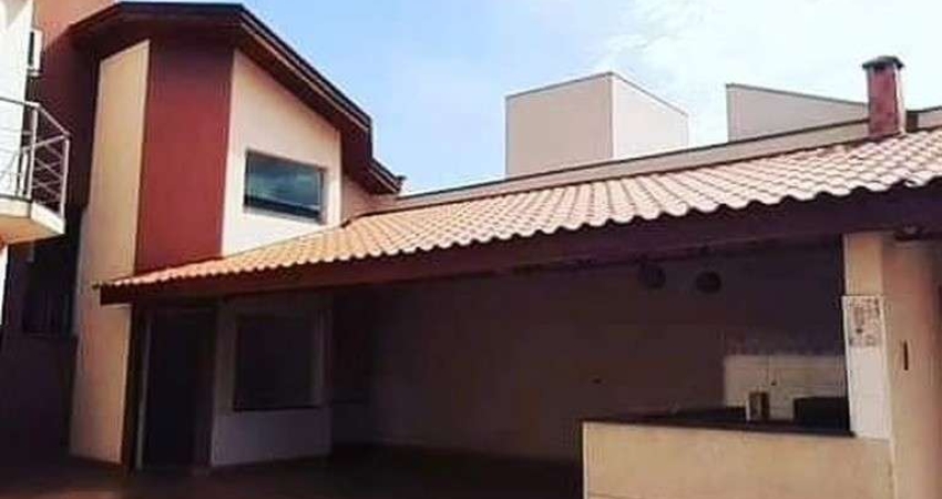 Casa com 3 quartos à venda no Centro, Cordeirópolis 