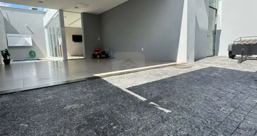 Casa com 3 quartos à venda no Jardim Inconfidência, Uberlândia