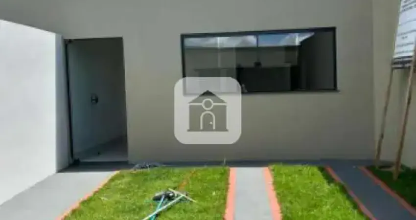 Casa com 2 quartos à venda no Jardim Holanda, Uberlândia 