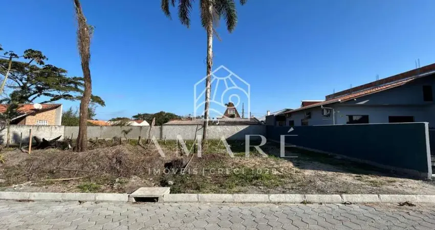 Terreno à venda na Praia do Ervino, São Francisco do Sul 
