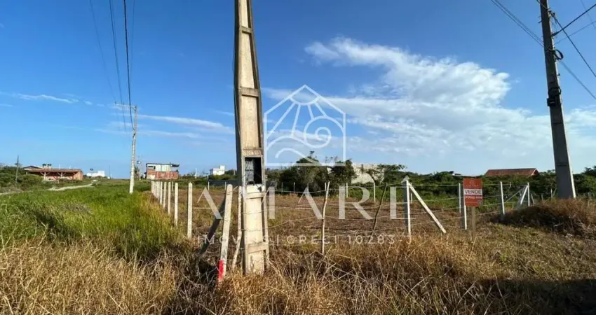Terreno à venda na Praia do Ervino, São Francisco do Sul 