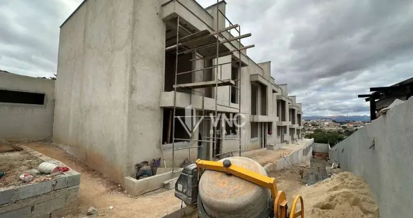 Casa com 2 quartos à venda, 80m² por R$350.000,00 - Jardim Das Alterosas - 2ª Seção - Betim/MG