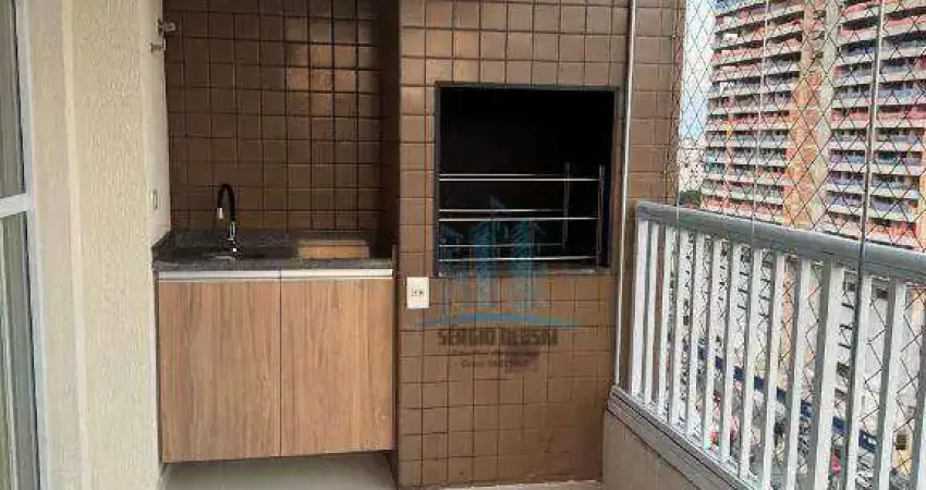 Vende-se apartamento com varanda gourmet, andar alto, bem claro e arejado. Prédio com 10 anos.