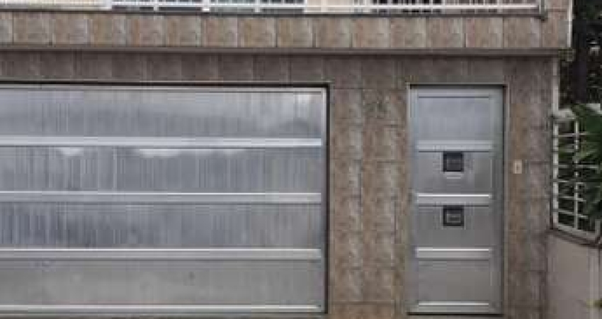 Casa com 3 quartos à venda na Rua Gailarda, 46, Jaraguá, São Paulo