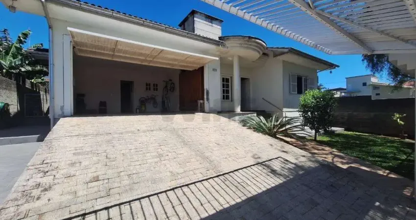 Casa com 4 quartos à venda no Jardim Maristela, Criciúma 