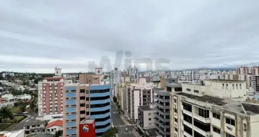Cobertura semimobiliada com piscina e área gourmet completa, vaga de garagem dupla com carregamento para carro elétrico.