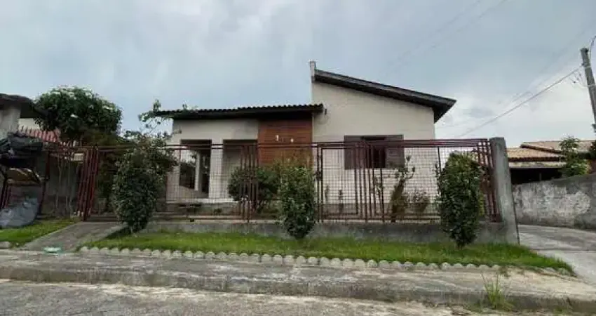 Casa comercial com 2 salas à venda na Vila Zuleima, Criciúma 