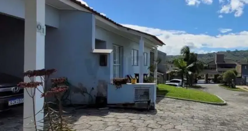Casa com 3 quartos à venda no Archimedes Naspolini, Criciúma 