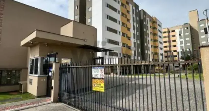 Apartamento 02 quartos com suíte próximo a havan do pinheirinho!