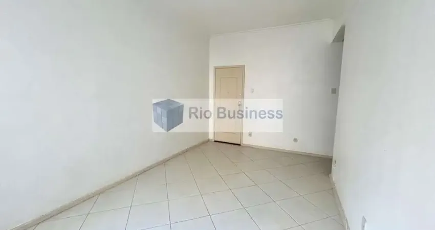 Copacabana sala 2 qtos, banheiro social, dependência, airbnb