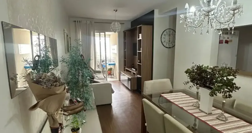 Lindo apartamento ao lado do metro paraiso (linhas verde e azul)