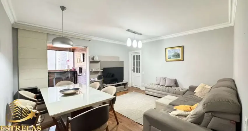 Excelente oportunidade! Apartamento à venda em Curitiba-PR, Bigorrilho. 3 quartos, 1 suíte, 2 salas, 2 banheiros, 1 vaga, 94m².