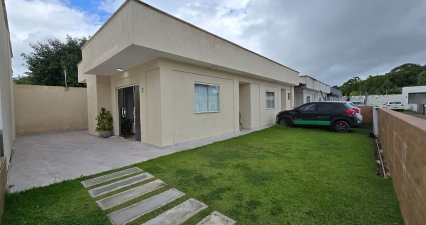 Casa em condomínio fechado com 3 quartos para alugar na Loteamento Las Palmas, 517, Abrantes, Camaçari