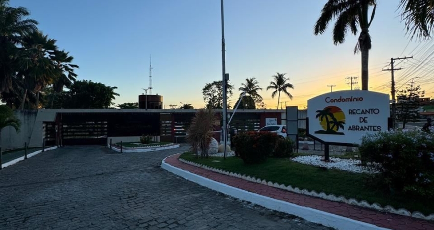 Casa para locação no Condomínio Recanto de Abrantes.