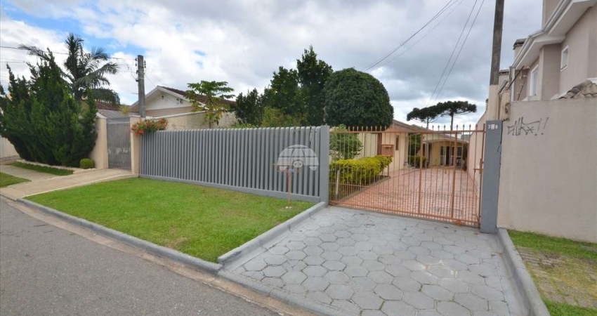 Casa com 4 quartos à venda na Rua Olga de Araújo Espíndola, 777, Novo Mundo, Curitiba